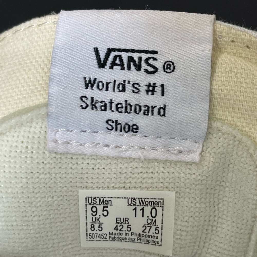 Vans Off The Wall White High-Top Sneakers. Like New. Material Suede. - Picture 11 of 12